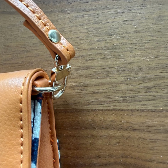 Spartina 449 Orange and Blue Women's Clutch Bag. Linen and Leather. 11” x 5”. - Picture 3 of 9